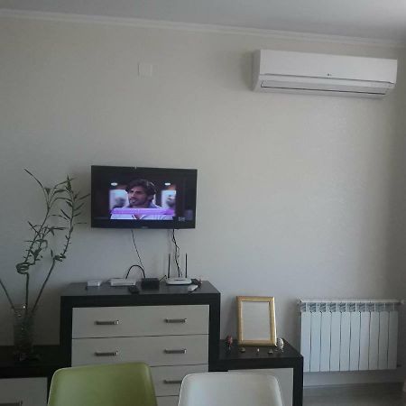 Apartament In The Centre Батуми Экстерьер фото